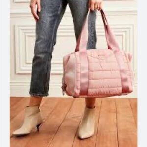 Stella & Dot Crush It Duffle Bag Gym Travel Quilted Blush Pink